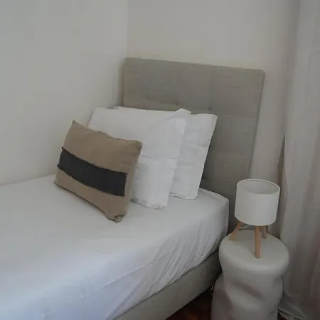 Alfama Duplex Near Fado Museum