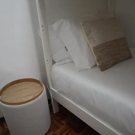 Alfama Duplex Near Fado Museum *