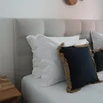 Alfama Duplex Near Fado Museum شقة
